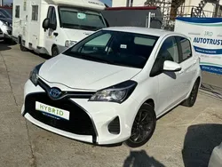 Alb Utilizat 2014 Toyota Yaris Sol Hatchback | 8.500 EUR