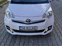 Alb Utilizat 2012 Toyota Verso Monovolum | 5.200 EUR