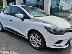 Alb Utilizat 2019 Renault Clio IV Hatchback | 6.400 EUR (Preț bun)