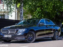 Negru Utilizat 2017 Mercedes E220 Berlinǎ | 20.900 EUR (Super Preț)
