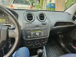 Gri Utilizat 2007 Ford Fiesta Hatchback | 1.800 EUR