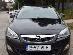 Negru Utilizat 2010 Opel Astra Hatchback | 7.700 EUR (Scump)