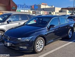 Negru Utilizat 2020 VW Passat Comfortline Berlinǎ | 16.500 EUR (Super Preț)