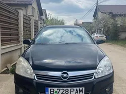 Culoarenegru Utilizat 2008 Opel Astra Enjoy Break | 1.400 EUR (Preț bun)