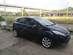 Negru Utilizat 2010 Ford Fiesta Hatchback | 2.900 EUR (Preț bun)