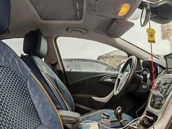 Utilizat 2011 Opel Astra Hatchback | 4.000 EUR (Preț OK)