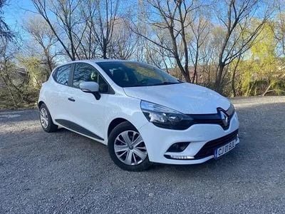 Second-hand Renault Clio 75 CP (55 kW) 2017 Coupe