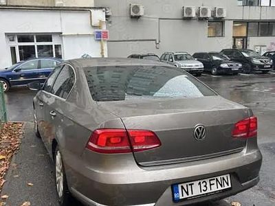 Maro Utilizat 2011 VW Passat Berlinǎ | 6.100 EUR (Preț OK)