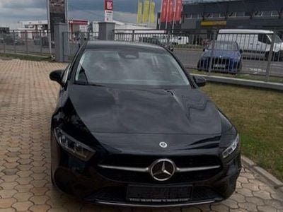 Mercedes A180