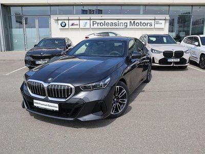 Gri sophisto brilliant effect metalizat metalizat Utilizat 2023 BMW 520 Comfort Edition Berlinǎ | 60.379 EUR