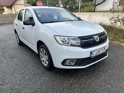 Alb Utilizat 2019 Dacia Logan Berlinǎ | 5.000 EUR (Preț bun)