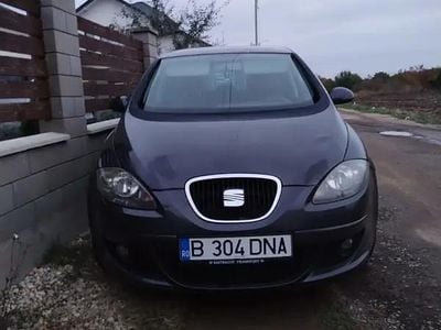 Utilizat 2006 Seat Altea XL Monovolum | 2.100 EUR (Preț bun)