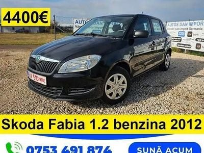 Negru Utilizat 2012 Skoda Fabia Hatchback | 4.400 EUR (Puțin scump)