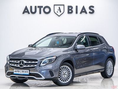 Mercedes GLA220