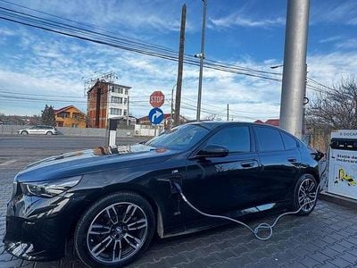 Culoarenegru Second-hand 2024 BMW 530e Berlinǎ | 56.800 EUR