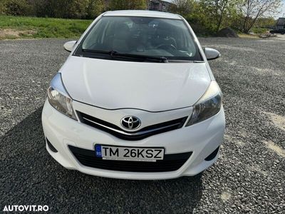 second-hand Toyota Yaris 1.4 L D-4D DPF Luna