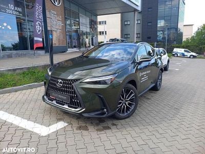 Second-hand Lexus NX450h+ Luxury Line 292 CP (214 kW) 2024 Culoareverde SUV
