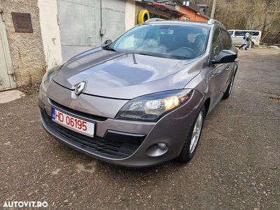 Second-hand Renault Mégane GrandTour Expression 110 CP (80 kW) 2012 Culoaregri Break