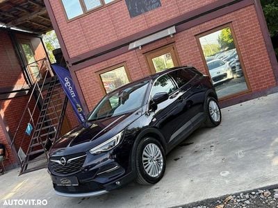 Second-hand Opel Grandland X Dynamic 130 CP (95 kW) 2018 Culoarealbastru SUV