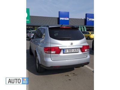 Argintiu Utilizat 2009 Ssangyong (KGM) Kyron SUV | 6.000 EUR