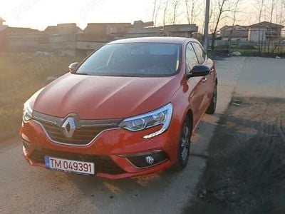 Rosu Utilizat 2019 Renault Mégane IV Hatchback | 12.200 EUR (Preț OK)