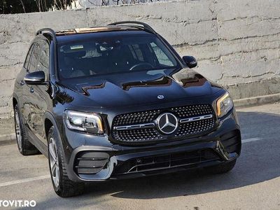Culoarenegru Utilizat 2020 Mercedes GLB220 AMG line SUV | 28.000 EUR