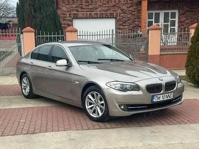 Second-hand BMW 520 184 CP (135 kW) 2012 Berlinǎ