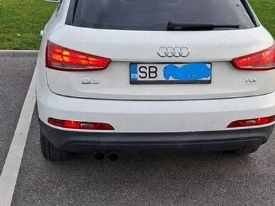 Culoarealb Utilizat 2013 Audi Q3 SUV | 10.000 EUR (Preț OK)