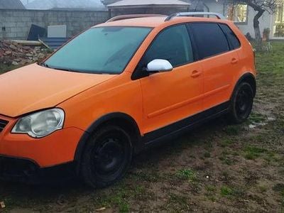 Culoareportocaliu Utilizat 2007 VW Polo Cross Hatchback | 1.250 EUR