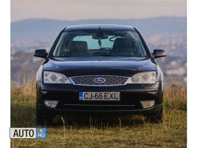 Second-hand Ford Mondeo Titanium X 145 CP (106 kW) 2006 Albastru Berlinǎ