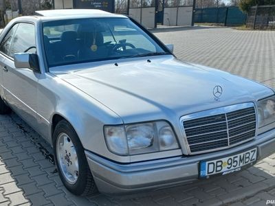 Mercedes E220