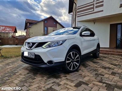 second-hand Nissan Qashqai 1.6 DCI Start/Stop X-TRONIC Tekna