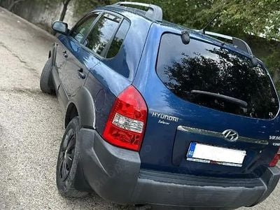 Second-hand Hyundai Tucson 150 CP (110 kW) 2006 Albastru SUV