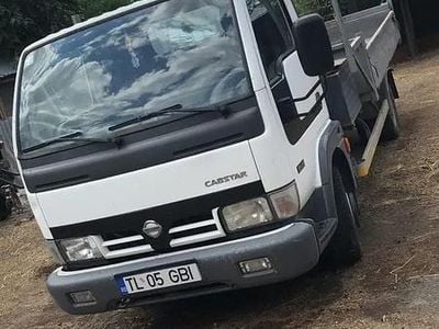Utilizat 2005 Nissan Cabstar Pickup | 9.500 EUR