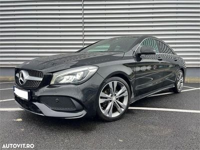 Culoarenegru Utilizat 2017 Mercedes CLA200 AMG line Berlinǎ | 14.990 EUR (Super Preț)