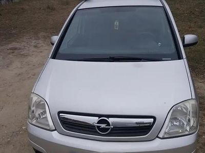 Gri Utilizat 2007 Opel Meriva Monovolum | 2.400 EUR (Preț OK)