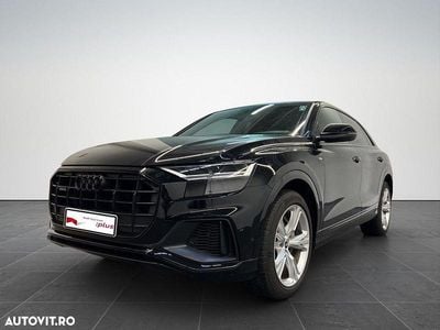 Second-hand Audi Q8 381 CP (280 kW) 2021 Culoarenegru SUV