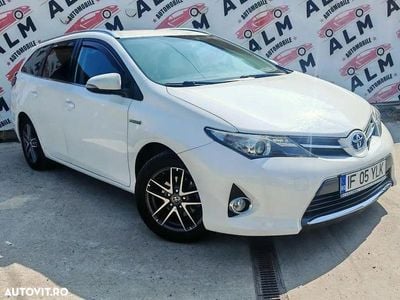 Toyota Auris Hybrid