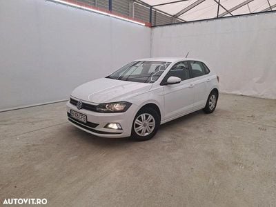 Second-hand VW Polo Trendline 80 CP (58 kW) 2021 Culoarealb Hatchback