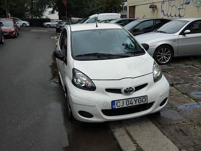 Utilizat 2011 Toyota Aygo Hatchback | 1.400 EUR