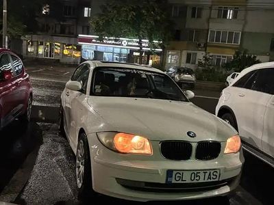 Alb Utilizat 2009 BMW 116 Hatchback | 5.200 EUR (Puțin scump)