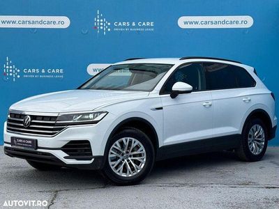 Second-hand VW Touareg Style 340 CP (250 kW) 2021 Culoarealb SUV