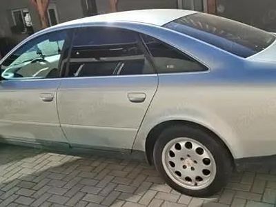 Utilizat 2001 Audi A6 Berlinǎ | 1.000 EUR
