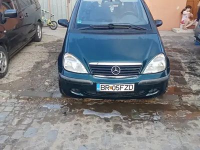 Second-hand 2002 Mercedes A140 Monovolum | 999 EUR