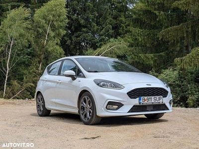 Culoarealb Second-hand 2021 Ford Fiesta ST-Line | 12.200 EUR (Scump)