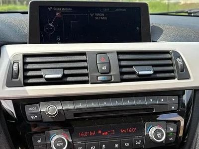 Negru Utilizat 2013 BMW 320 Break | 8.500 EUR (Preț OK)