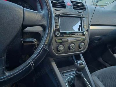 VW Golf V