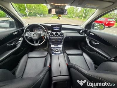 Mercedes C200