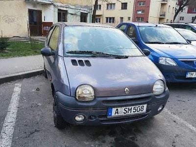 Second-hand Renault Twingo 56 CP (41 kW) 1997 Hatchback