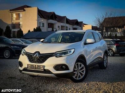 Culoarealb Utilizat 2019 Renault Kadjar Intens SUV | 14.300 EUR (Preț bun)